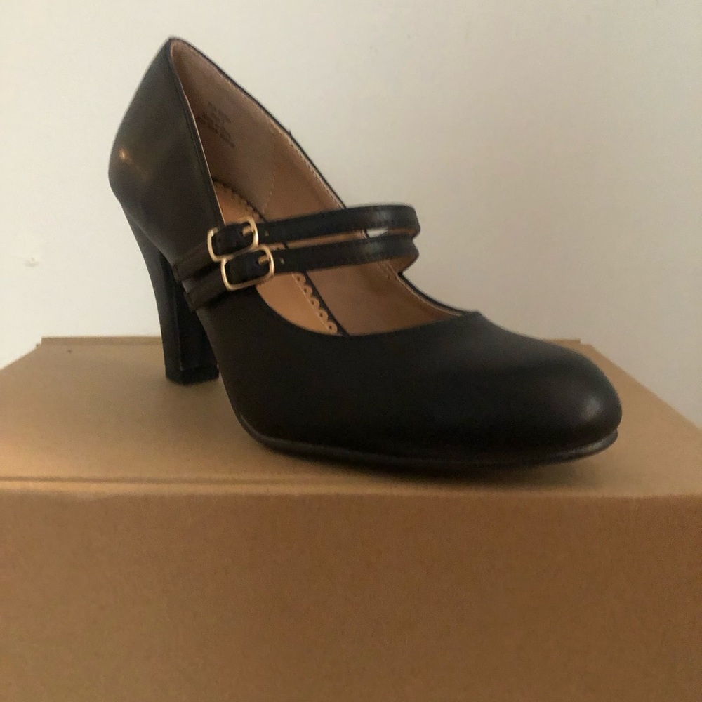 New, never been worn, black heels